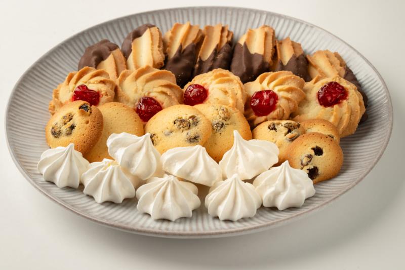 Assortiment de 24 sablés au beurre 